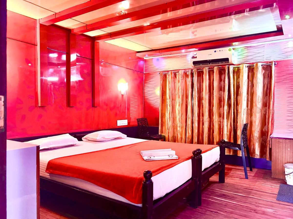 Hotel Harmony Houseboats Alappuzha Exterior foto