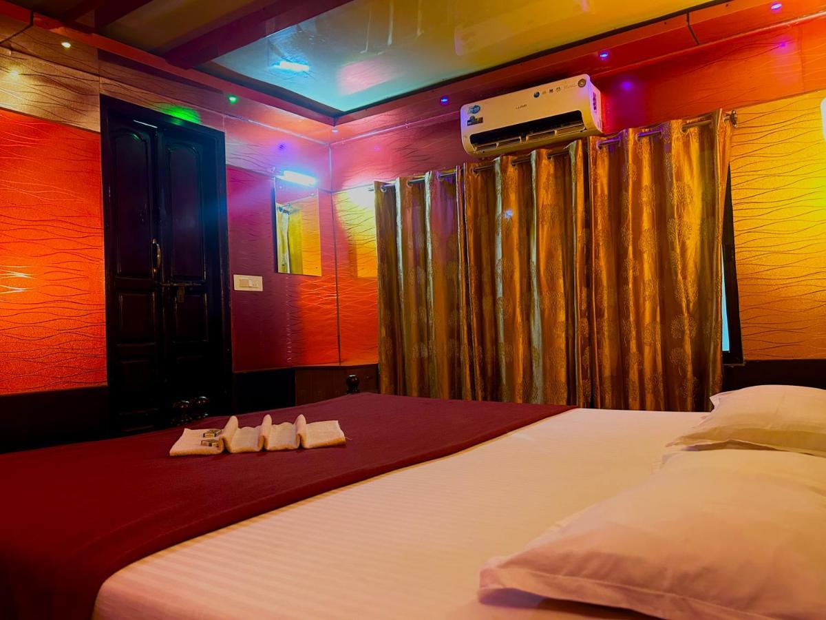 Hotel Harmony Houseboats Alappuzha Exterior foto